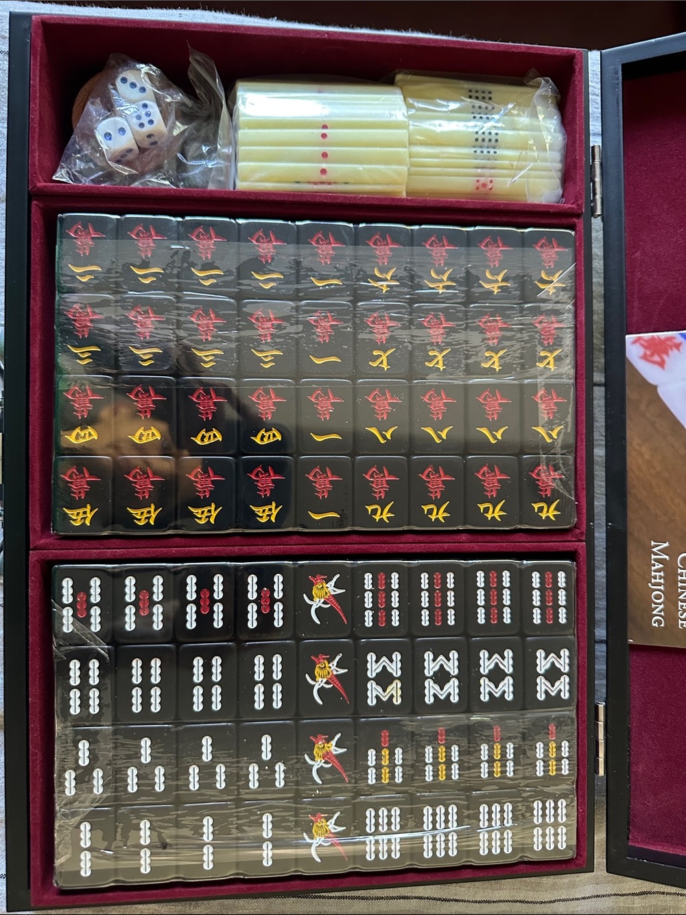 Black and Yellow Mahjong Set with Scoring Sticks and Dice